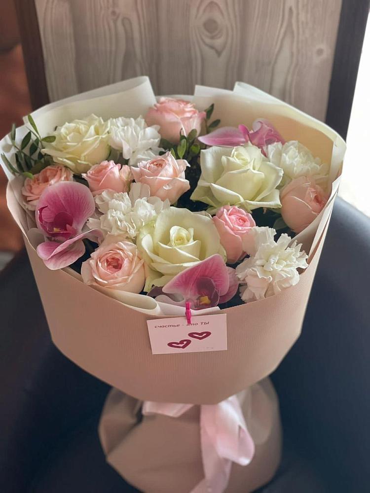 Букет цветов из: Орхидеи, Розы и Гвоздики в Солдатской