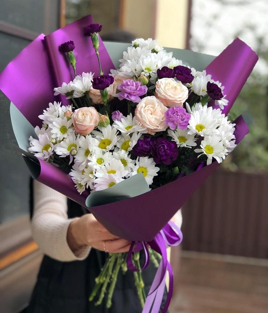 Букет цветов из: Хризантемы, Гвоздики и Розы в Солдатской