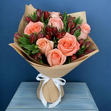 Букет цветов из:  Розы и Альстромерии в Солдатской