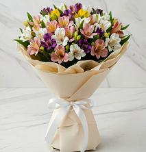 Букет цветов из:  Альстромерии в Солдатской