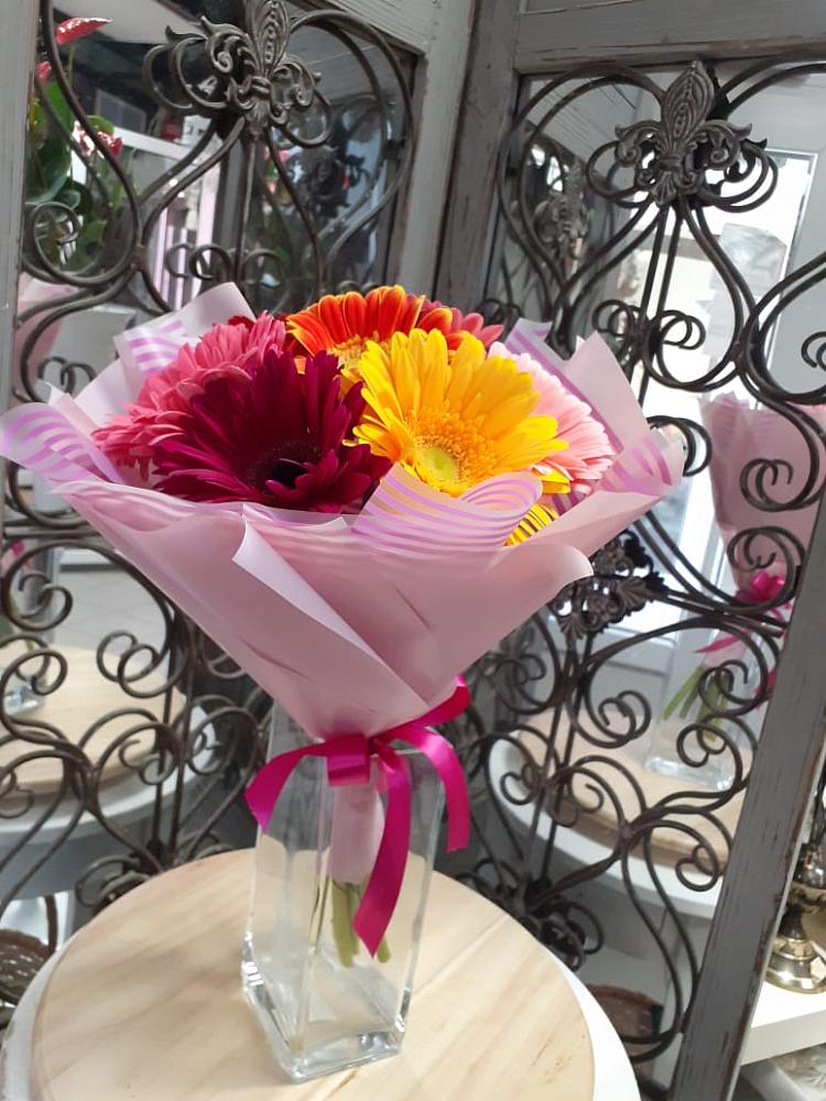 Букет цветов из: Герберы в Солдатской