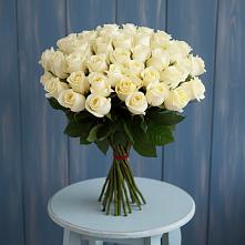 Букет 51 Белая роза Эдлесс Лав в Солдатской