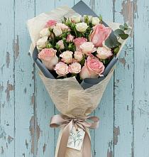 Букет цветов из:  Розы #REPLACE_PRED# Солдатской