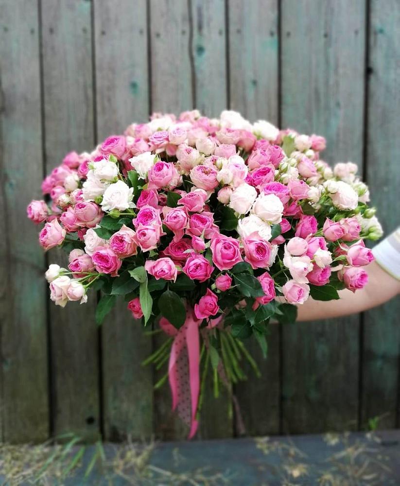 Букет Розовые кустовые розы Натали и Лав Лидия в Солдатской