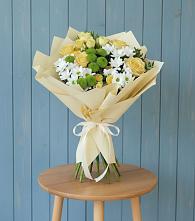 Букет цветов из:  Хризантемы и Розы в Солдатской