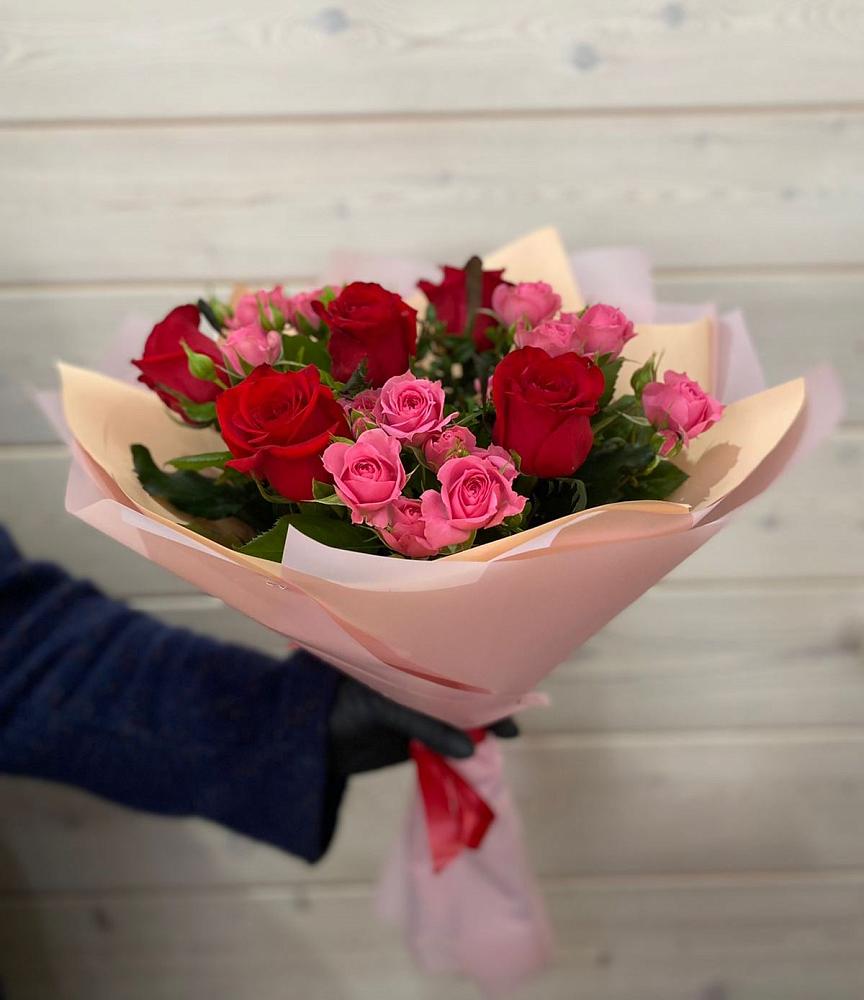 Букет цветов из: Розы в Солдатской