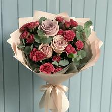 Букет цветов из:  Гвоздики и Розы в Солдатской