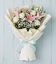 Букет цветов из:  Лилии в Солдатской