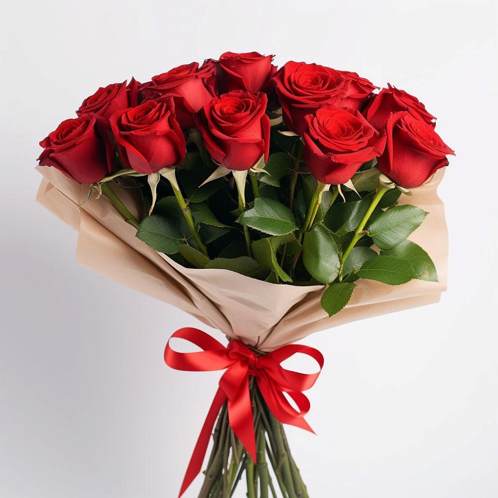 Букет 11 Красных роз Эдлесс Лав в Солдатской
