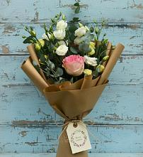 Букет цветов из:  Розы и Лизиантусы #REPLACE_PRED# Солдатской