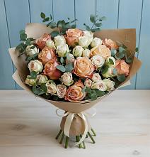 Букет цветов из:  Альстромерии и Розы #REPLACE_PRED# Солдатской